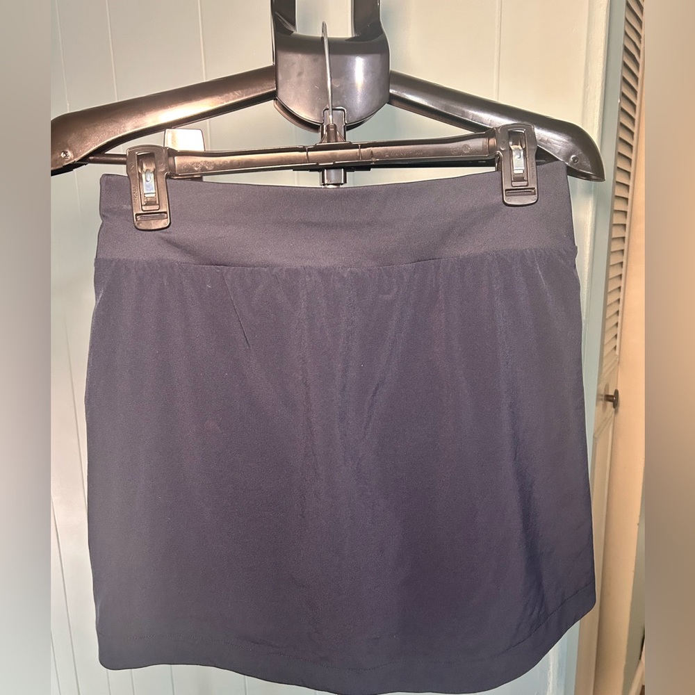 Quick-Dri Navy Skort - Picture 3 of 4